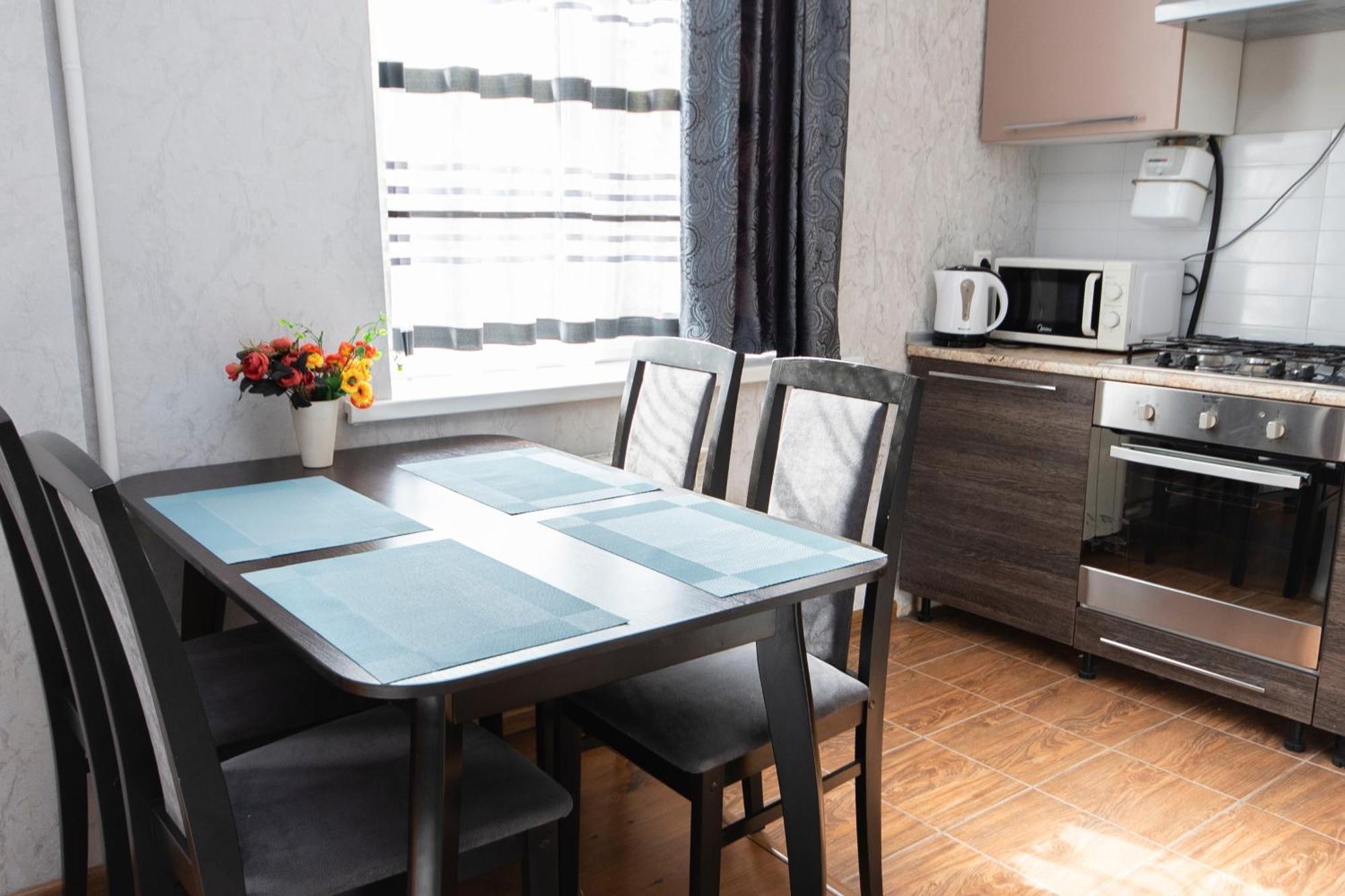 Comfortable Apartment In The Golden Square. Almatý Exterior foto