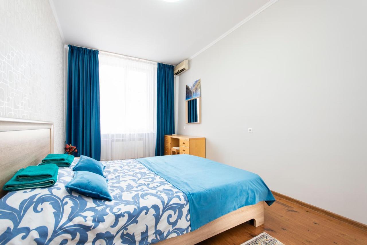 Comfortable Apartment In The Golden Square. Almatý Exterior foto